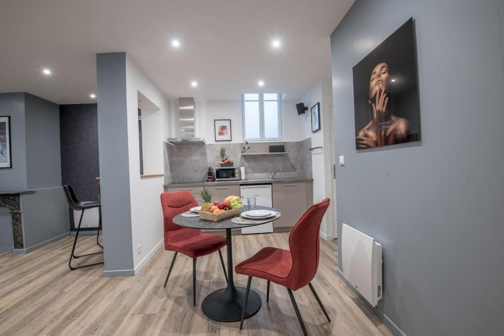 L'Escapade Apartment อองเชร์ ภายนอก รูปภาพ